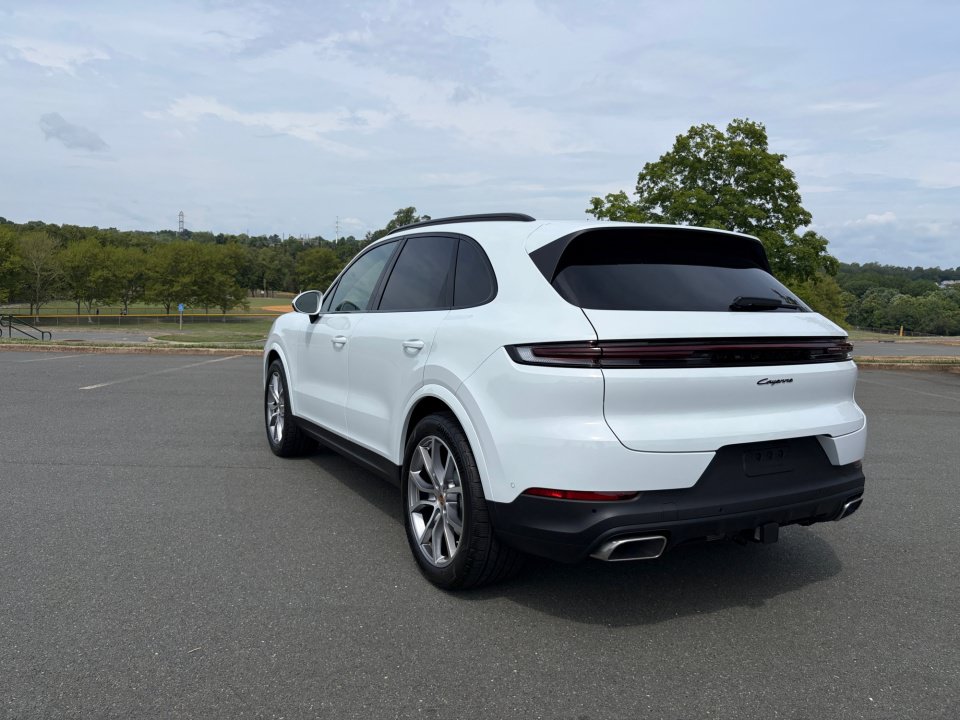 New 2026 Porsche Cayenne AWD/4WD image 3