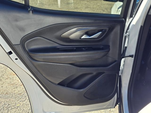 Used 2020 GMC Terrain SLT image 13