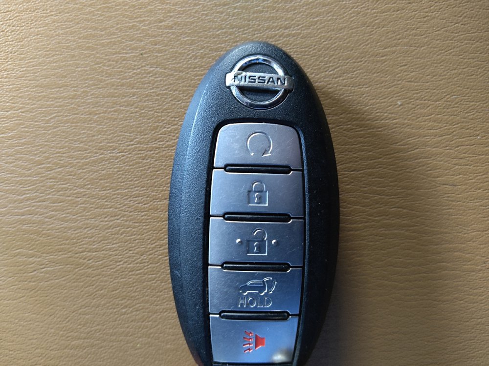 Used 2018 Nissan Armada Platinum w/ Interior Lighting Package RWD image 32