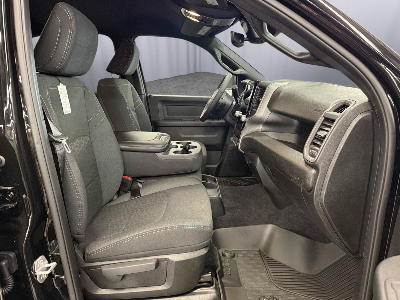 New 2026 RAM 2500 Tradesman AWD/4WD image 38