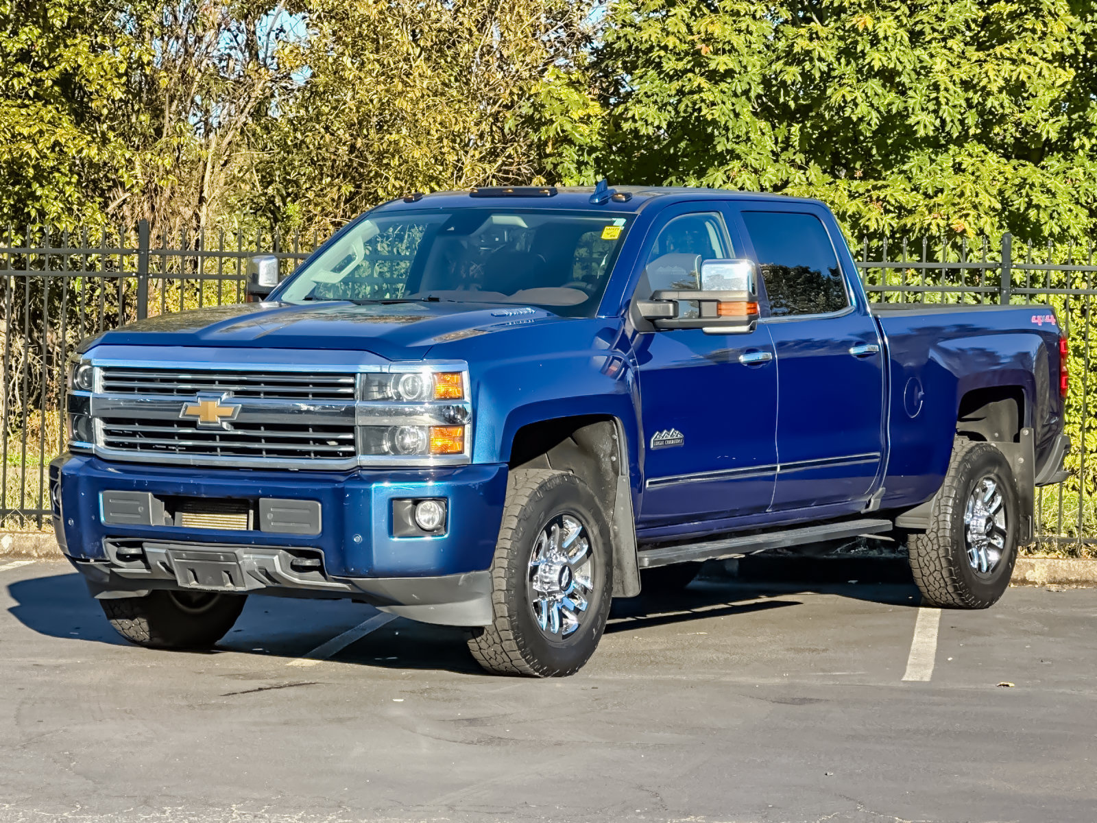 Used 2016 Chevrolet Silverado 3500 High Country w/ High Country Premium Package AWD/4WD image 7