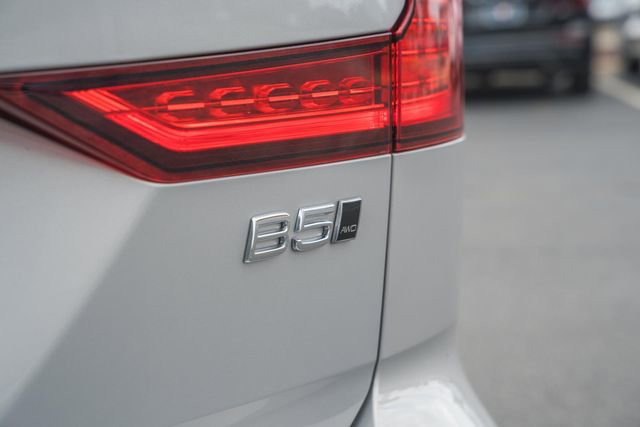 Certified 2025 Volvo V60 B5 Cross Country Plus AWD/4WD image 8