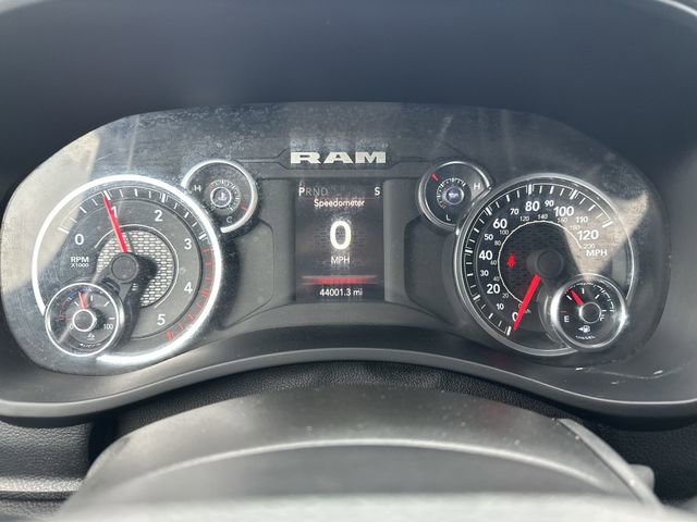 Used 2024 RAM 3500 Big Horn image 12