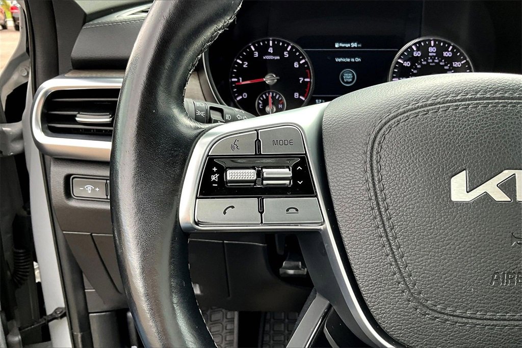 Used 2022 Kia Telluride SX w/ SX Prestige Package image 18