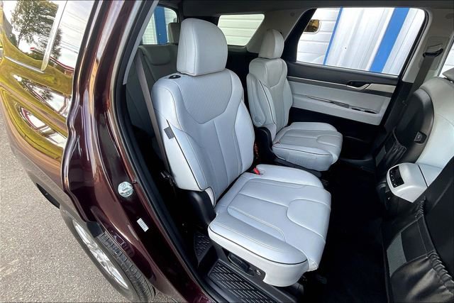 Used 2024 Hyundai Palisade SEL image 27