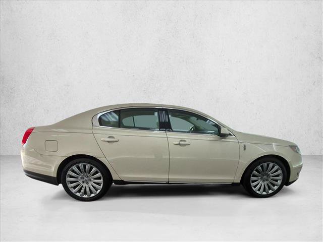 Used 2014 Lincoln MKS w/ Equipment Group 101A FWD image 4