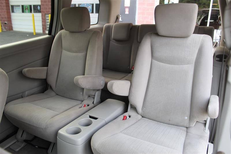 Used 2016 Nissan Quest SV FWD image 21