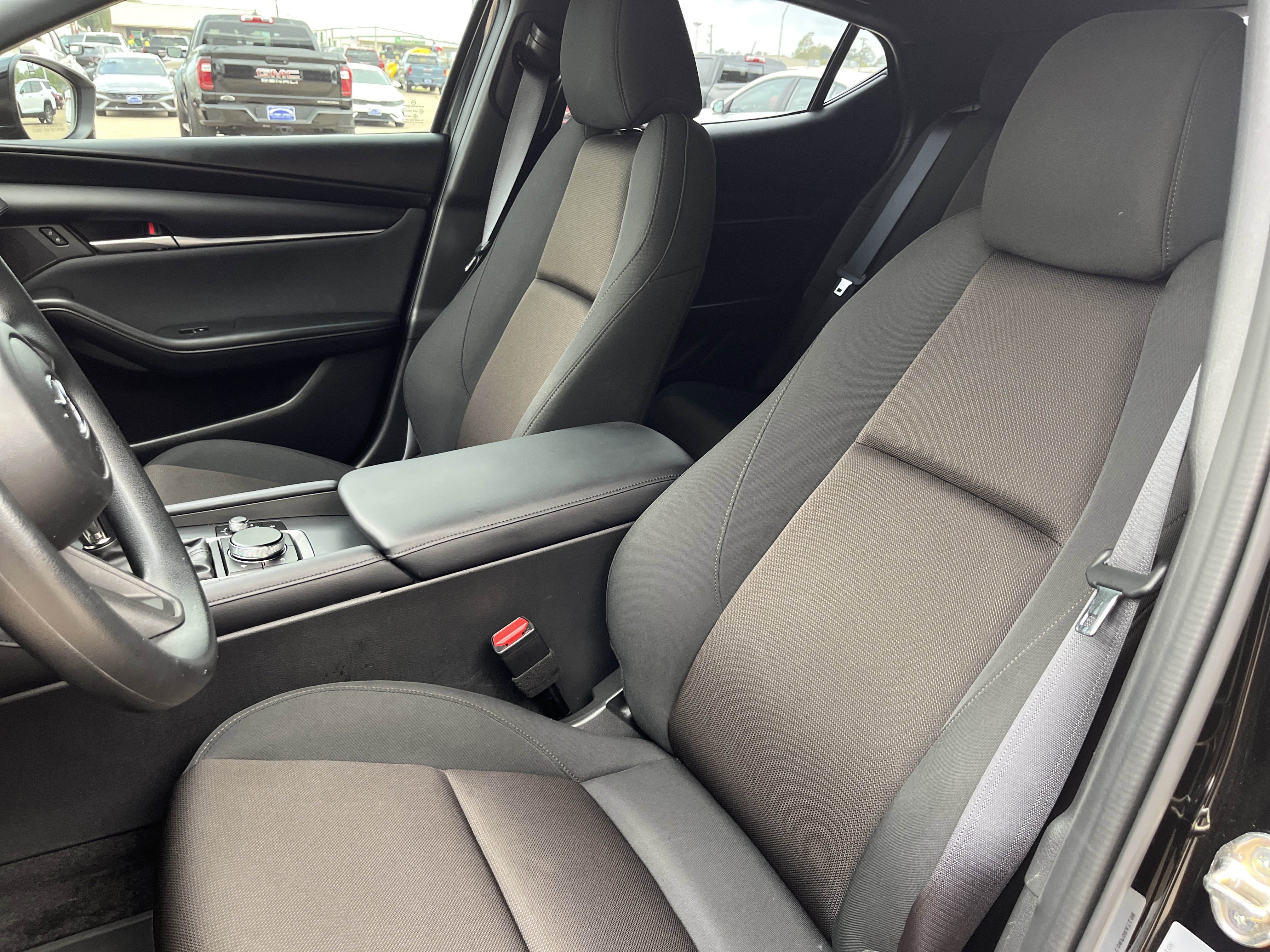 Used 2025 MAZDA MAZDA3 s image 9