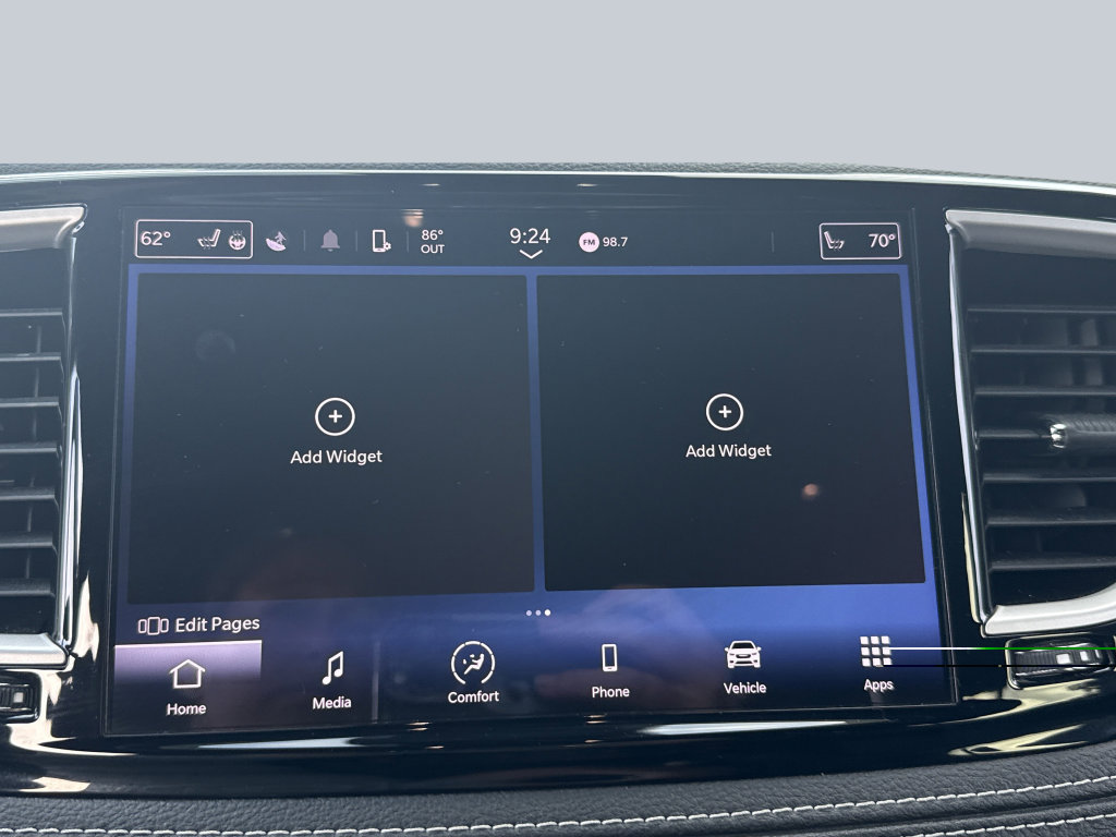 Used 2022 Chrysler Pacifica Touring-L w/ S Appearance Package FWD image 23