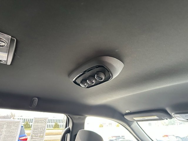 Used 2023 Dodge Durango GT image 22