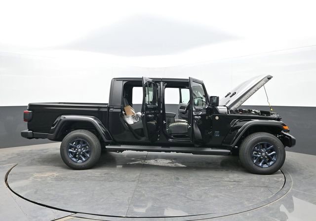 New 2026 Jeep Gladiator Sport AWD/4WD image 62