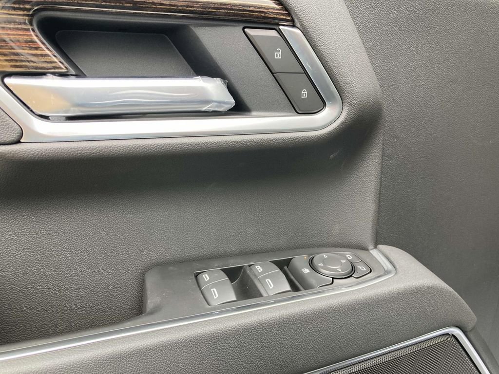 New 2026 GMC Sierra 1500 SLE w/ Preferred Package image 15