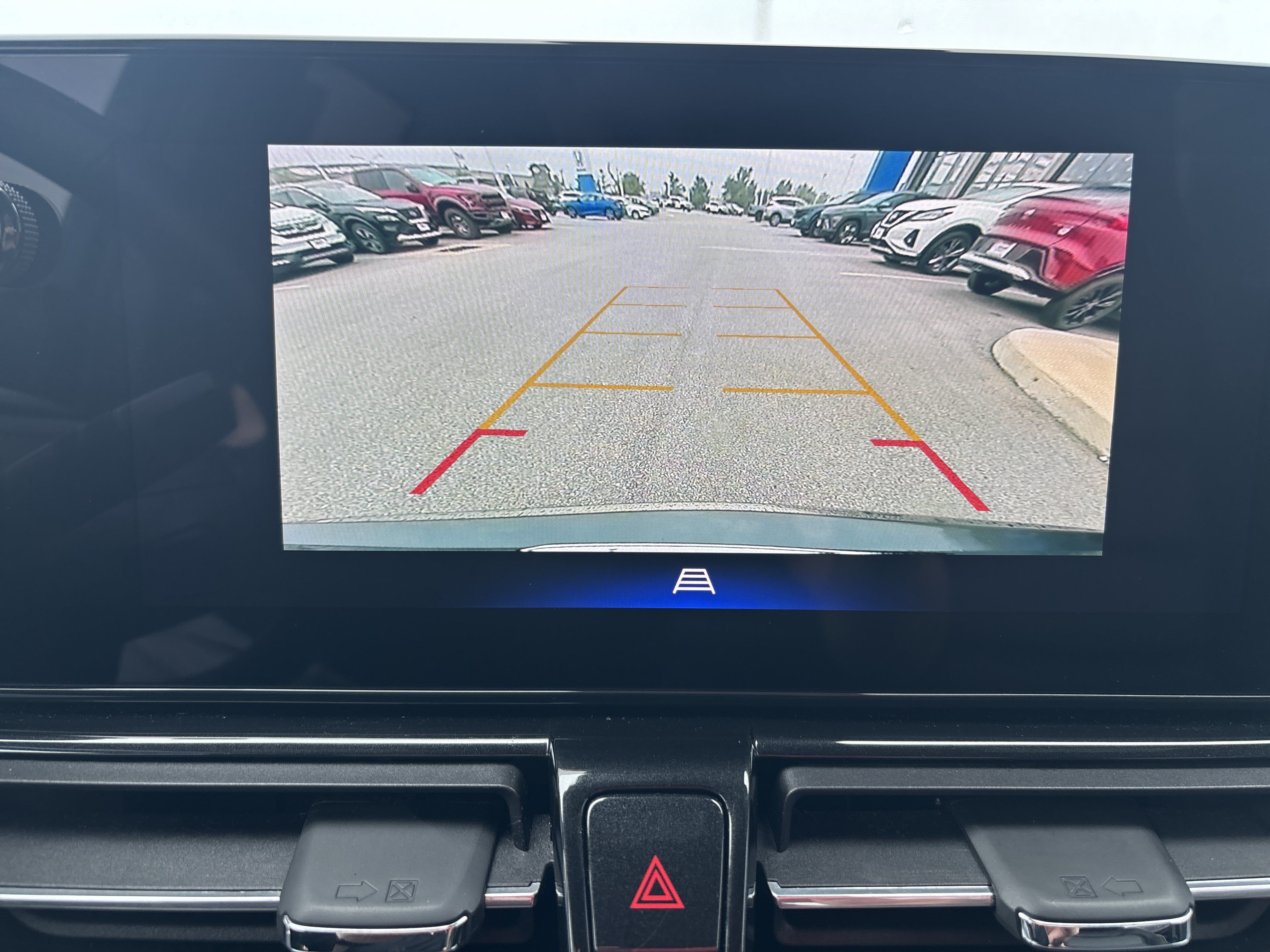 Used 2024 Chevrolet TrailBlazer ACTIV w/ Convenience Package AWD/4WD image 22