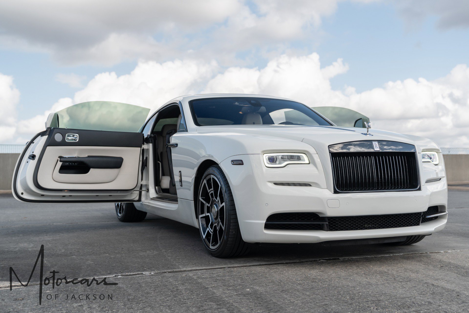 Used 2017 Rolls-Royce Wraith RWD image 10