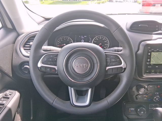 Used 2023 Jeep Renegade Latitude AWD/4WD image 18