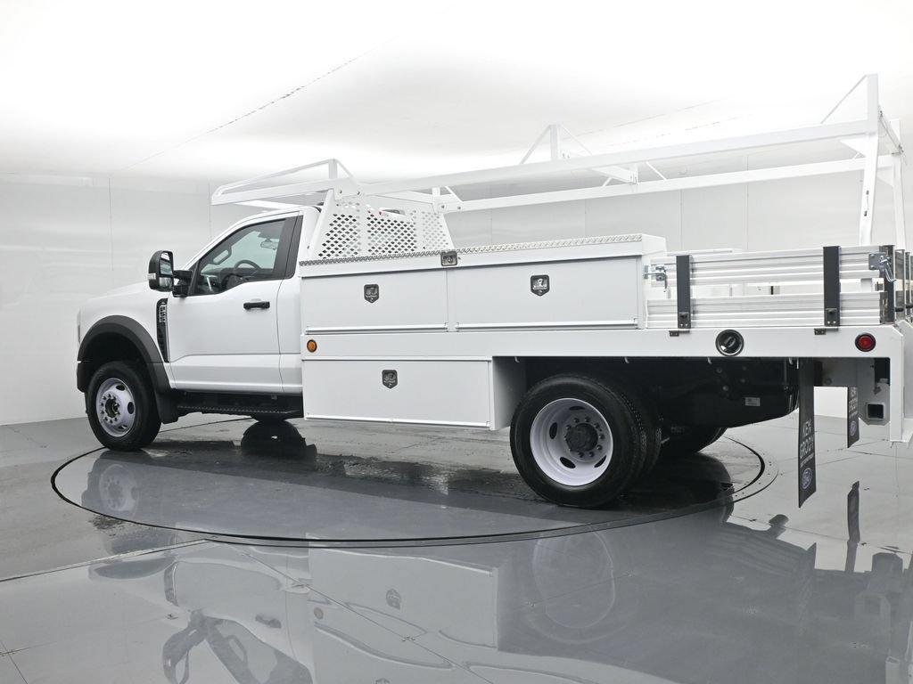 New 2025 Ford F550 4x4 Regular Cab Super Duty image 6