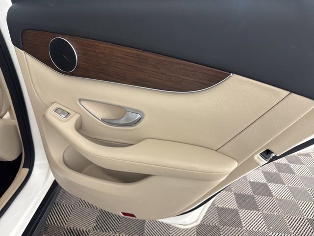 Used 2022 Mercedes-Benz GLC 300 4MATIC image 21