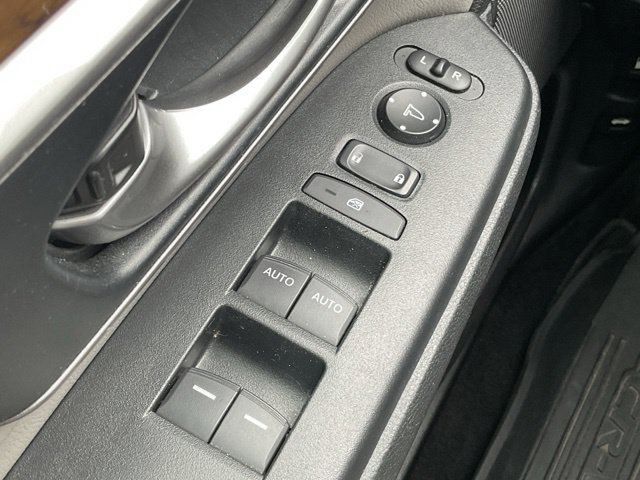 Used 2018 Honda CR-V EX-L image 36