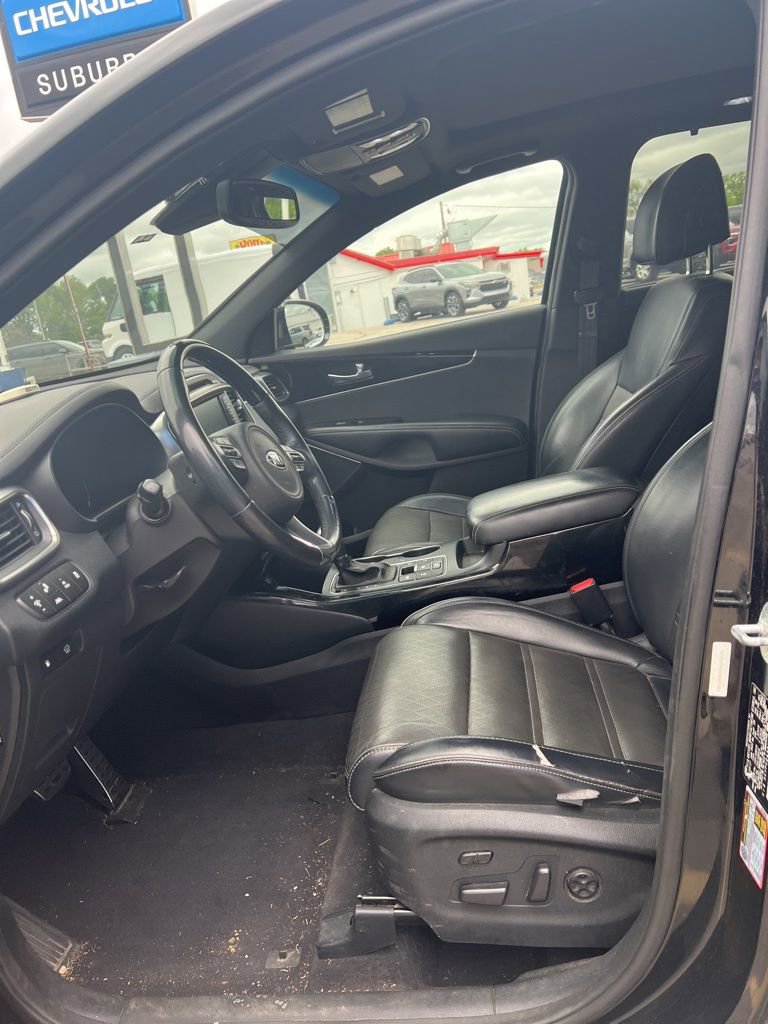 Used 2017 Kia Sorento SX image 7