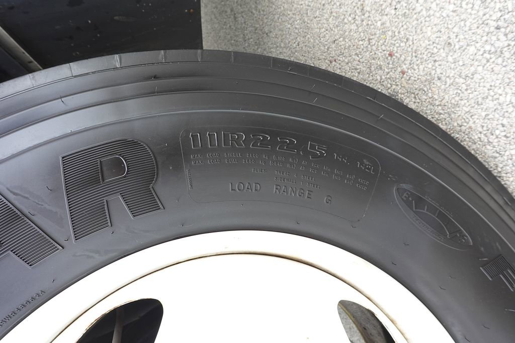 Used 2023 Ford F650 2WD Regular Cab Super Duty image 26
