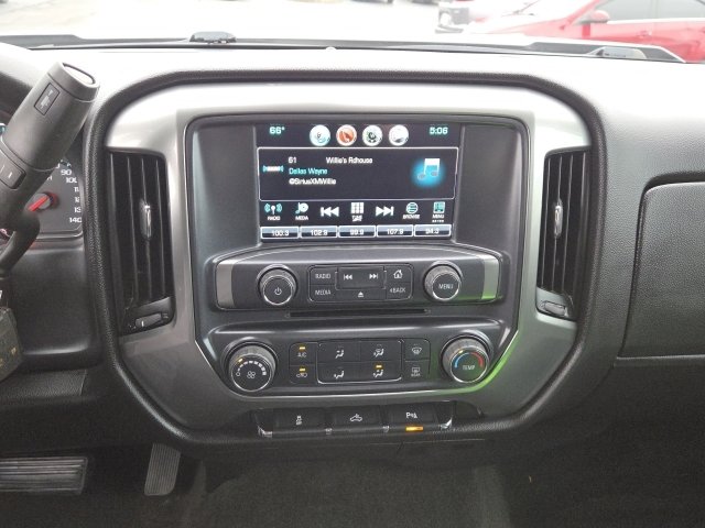 Used 2017 Chevrolet Silverado 1500 LT w/ Trailering Package image 17