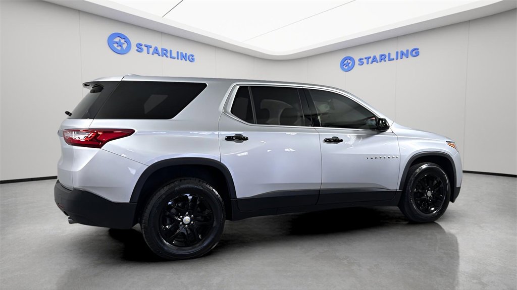 Used 2020 Chevrolet Traverse LS image 10