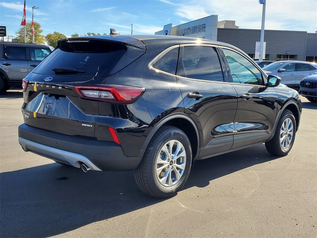 New 2026 Ford Escape Active image 5