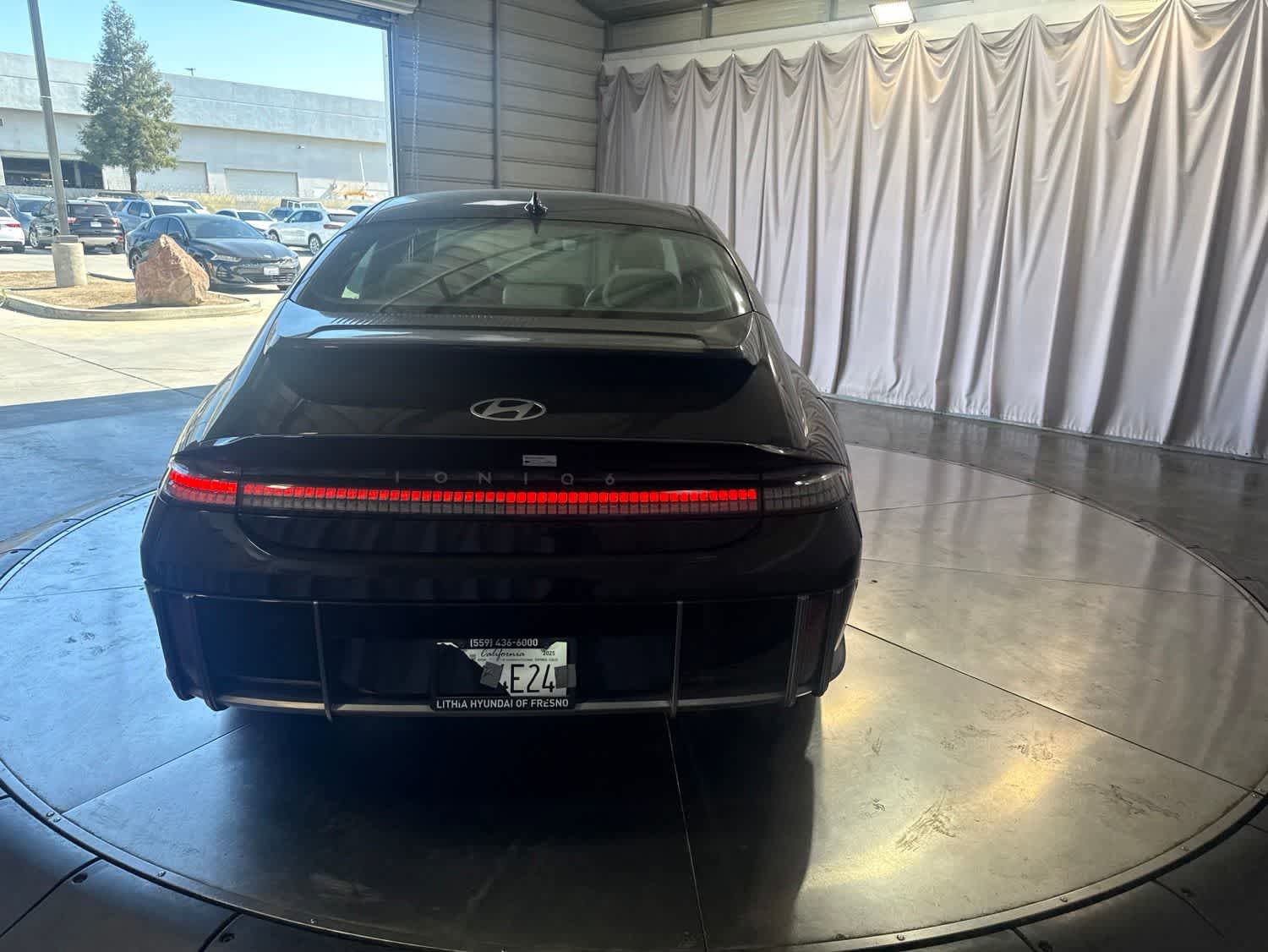 Used 2025 Hyundai Ioniq 6 SEL RWD image 6