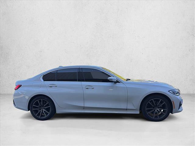 Used 2021 BMW 330i xDrive Sedan w/ Driving Assistance Package AWD/4WD image 4