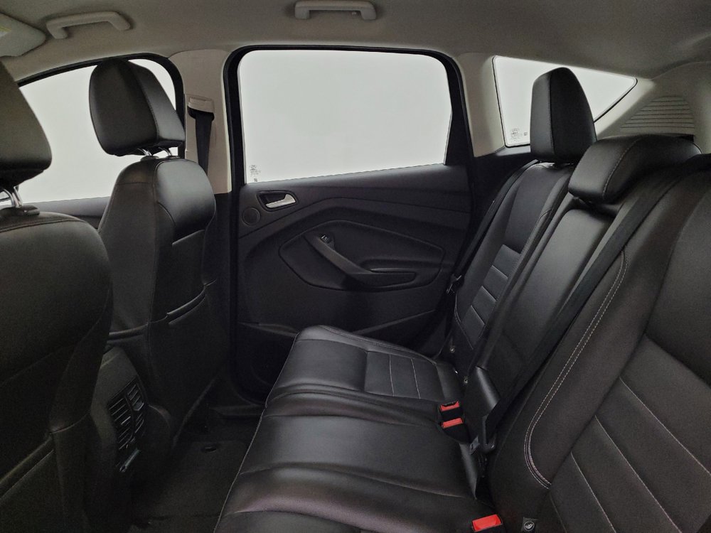 Used 2015 Ford C-MAX SEL w/ Equipment Group 301A FWD image 18