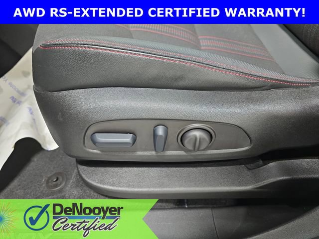 Used 2023 Chevrolet Equinox RS image 28