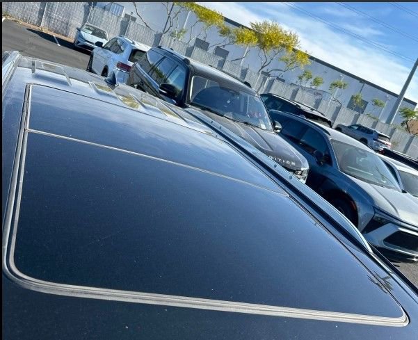 Used 2024 Cadillac XT6 Premium Luxury w/ Technology Package image 13