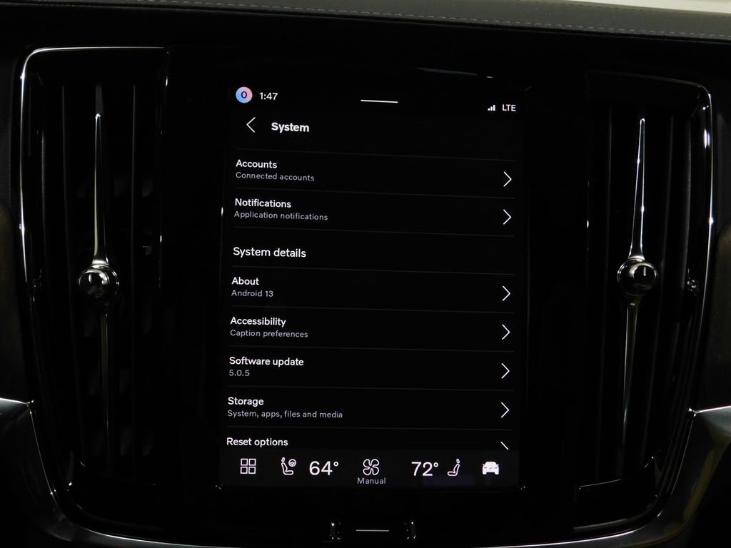 Used 2026 Volvo V90 B6 Cross Country Ultra image 63