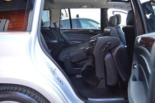 Used 2008 Mercedes-Benz GL 550 4MATIC image 56