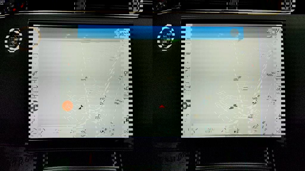 Used 2024 Land Rover Range Rover Evoque Dynamic SE image 19