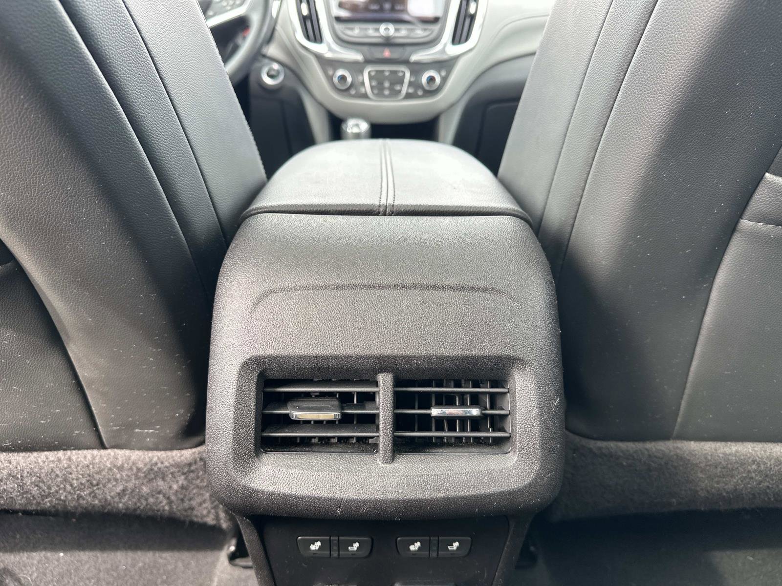 Certified 2018 Chevrolet Equinox Premier image 13