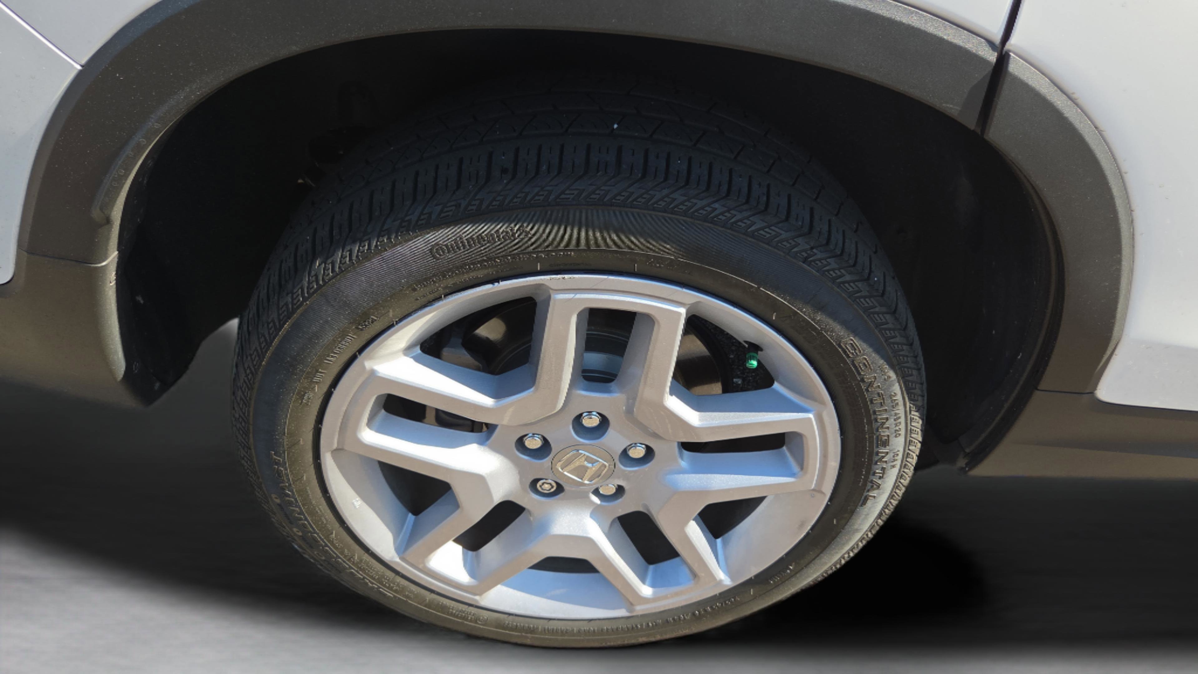 Certified 2024 Honda Passport EX-L image 36