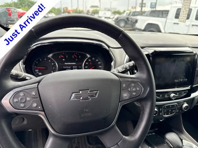 Used 2023 Chevrolet Traverse RS w/ LPO, 'HIT The Road' Package FWD image 10