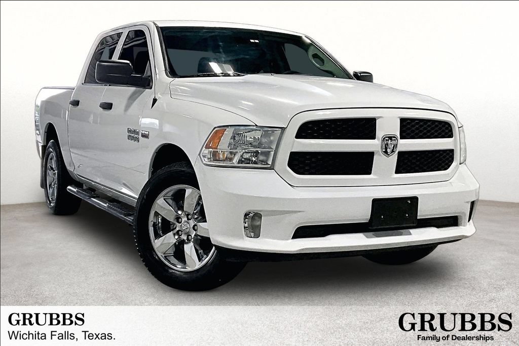 Used 2018 RAM 1500 Express w/ Express Value Package AWD/4WD image 1