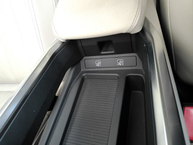 Used 2021 Audi e-tron Premium AWD/4WD image 50