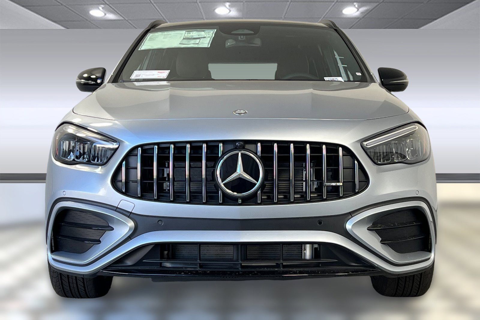 New 2026 Mercedes-Benz GLA 35 AMG 4MATIC image 5