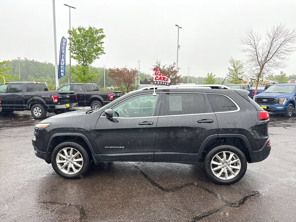 Used 2014 Jeep Cherokee Limited w/ Luxury Group AWD/4WD image 9