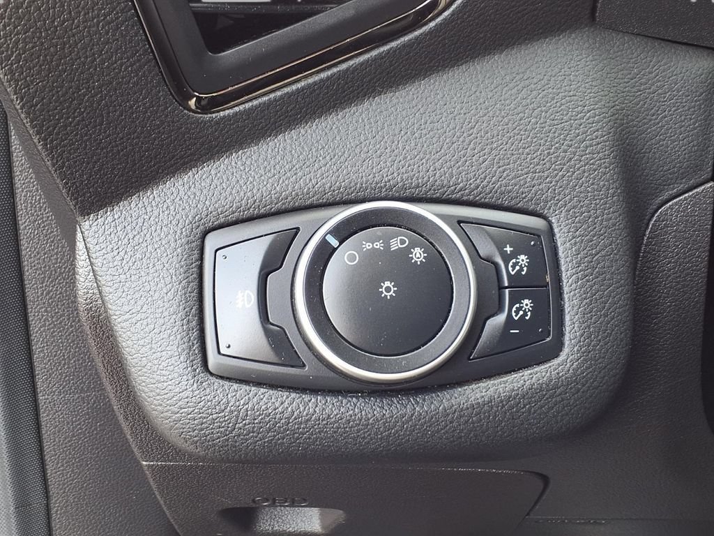 Used 2015 Ford Escape Titanium AWD/4WD image 17
