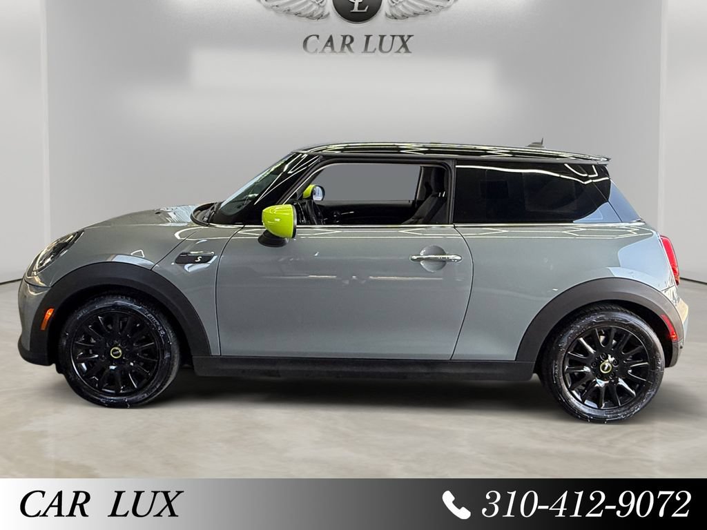 Used 2022 MINI Cooper SE FWD image 2