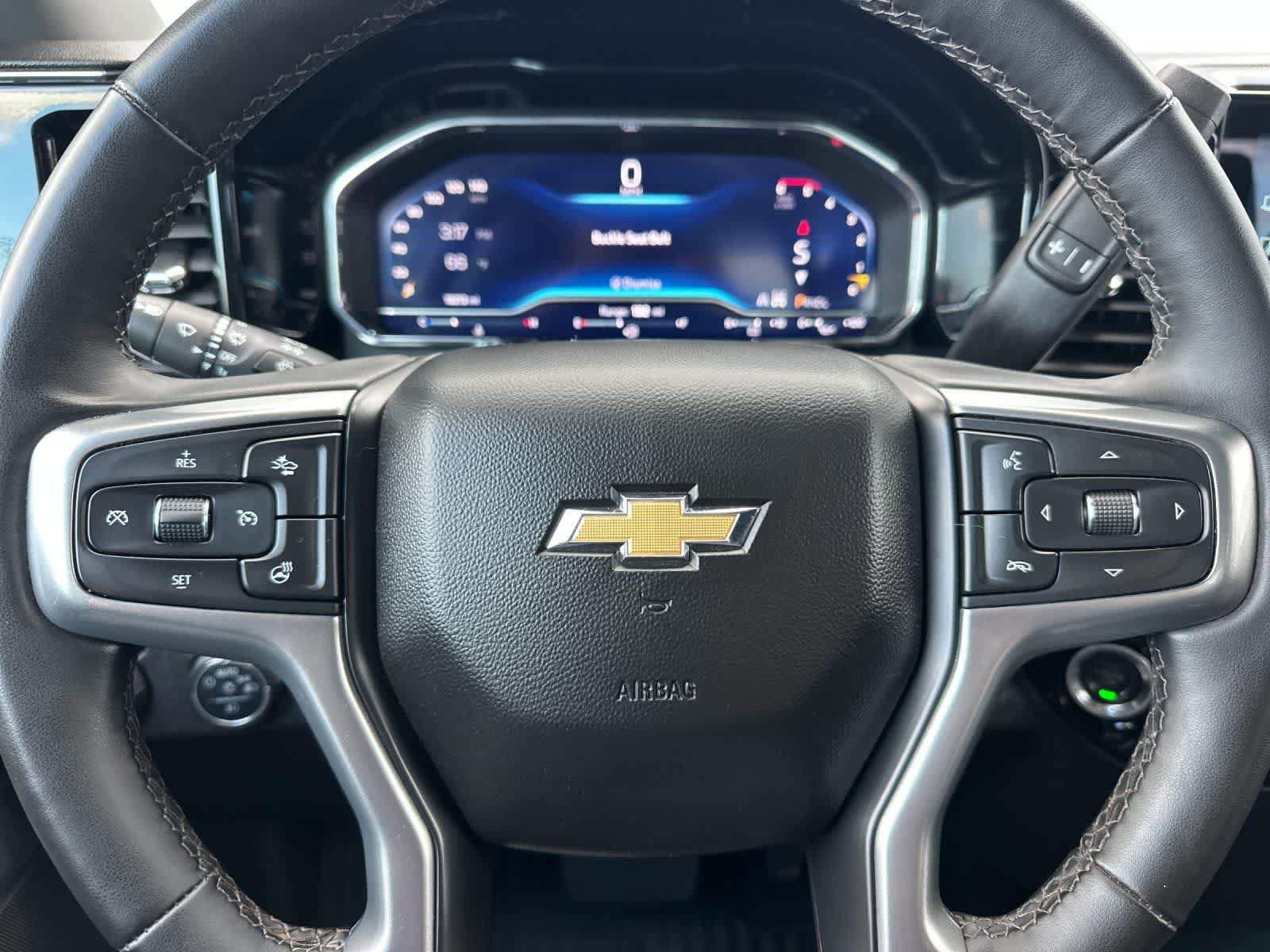 Used 2025 Chevrolet Silverado 2500 LT w/ Convenience Package AWD/4WD image 23