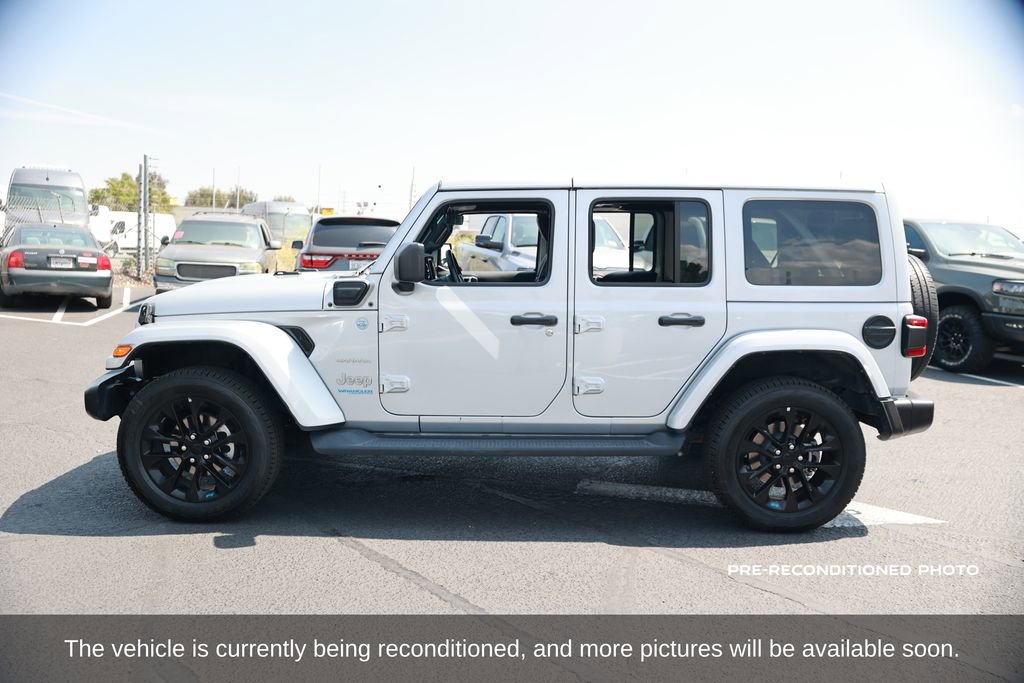 Used 2022 Jeep Wrangler Unlimited Sahara w/ Cold Weather Group image 2