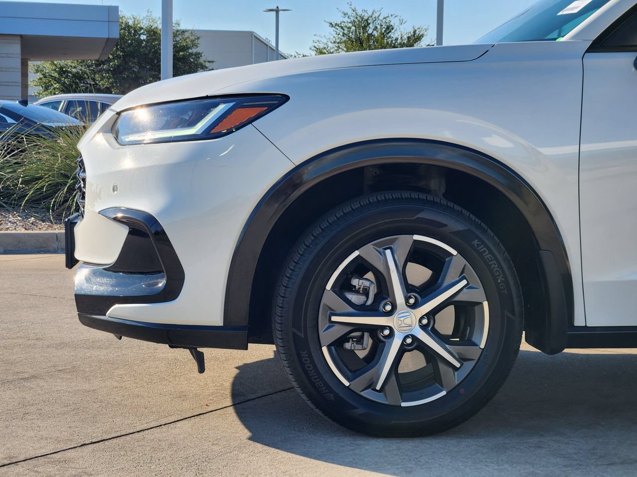Certified 2024 Honda HR-V EX-L image 8