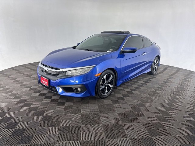 Used 2017 Honda Civic Touring image 3