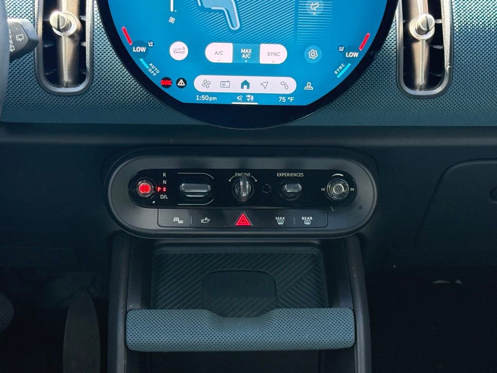 Used 2025 MINI Cooper Countryman S w/ Comfort Package Max image 14