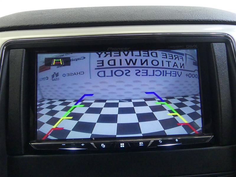 Used 2013 Jeep Grand Cherokee Laredo AWD/4WD image 9